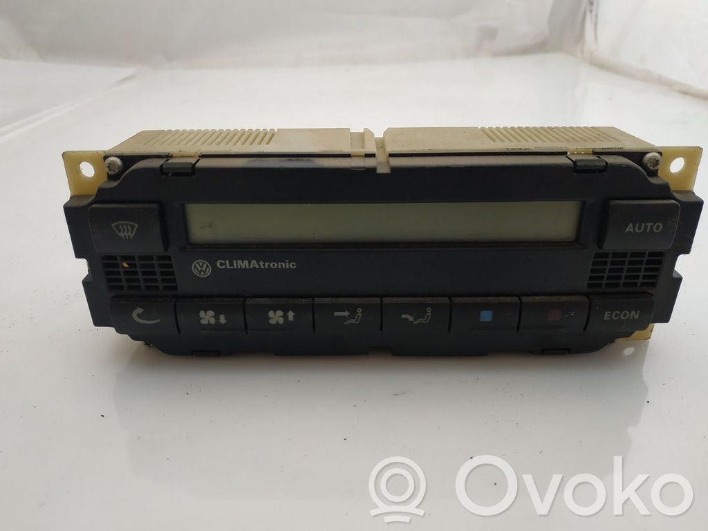 Volkswagen PASSAT B5 Interior fan control switch 