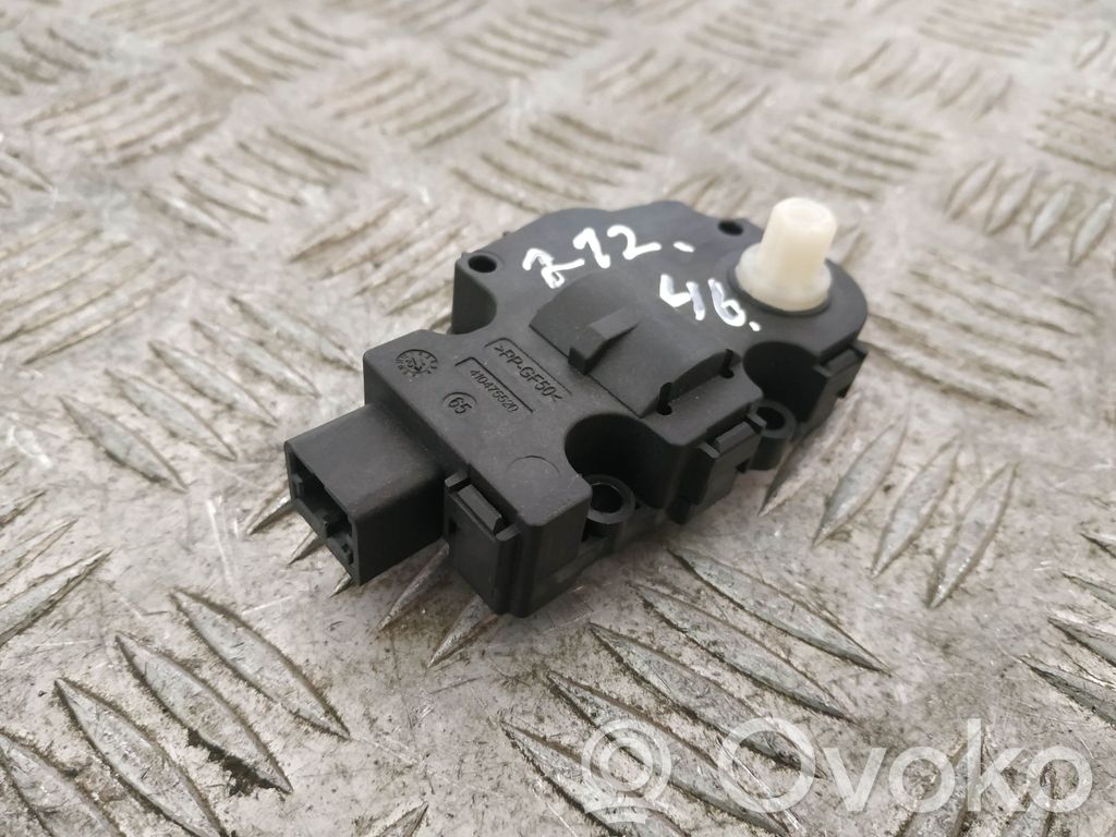 Mercedes-Benz E W212 Intake manifold valve actuator/motor 