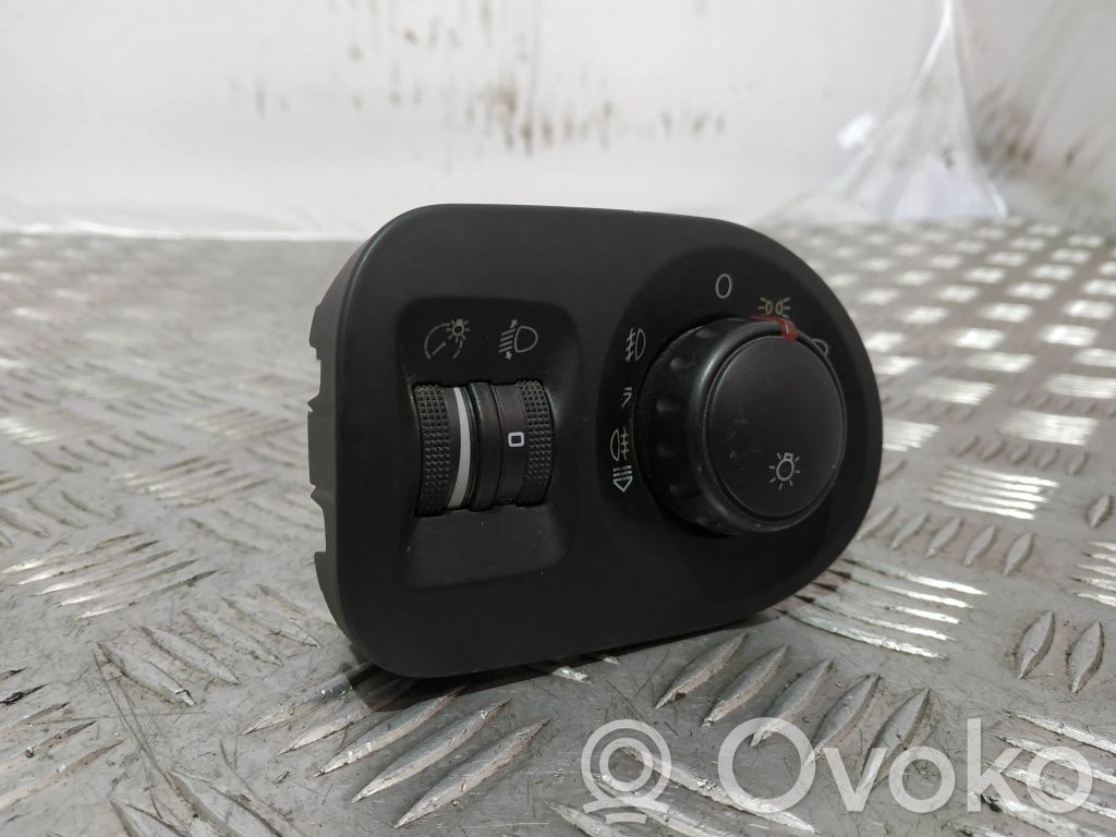Seat Altea XL Interruptor de luz 