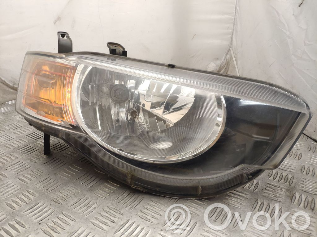 Mitsubishi Colt Headlight/headlamp 