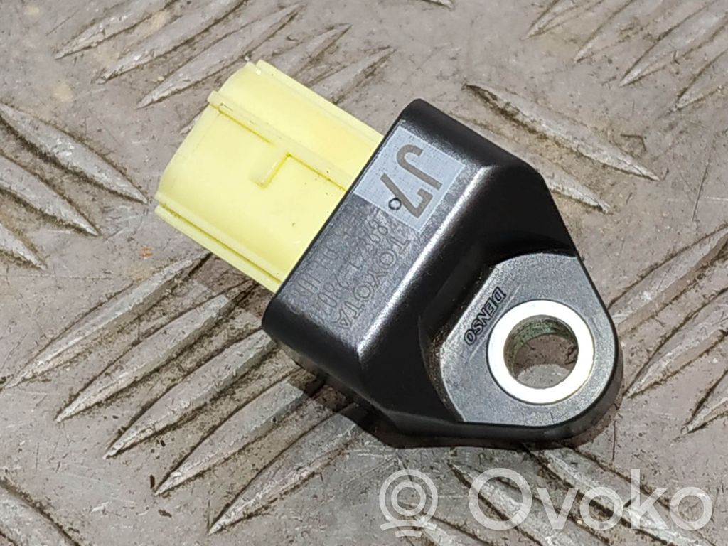 Lexus RX 450H Airbagsensor Crashsensor Drucksensor 