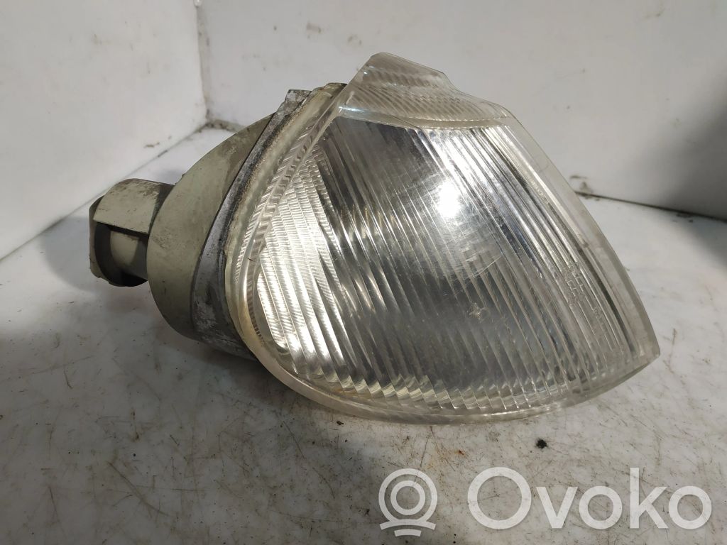 Renault Laguna I Front indicator light 