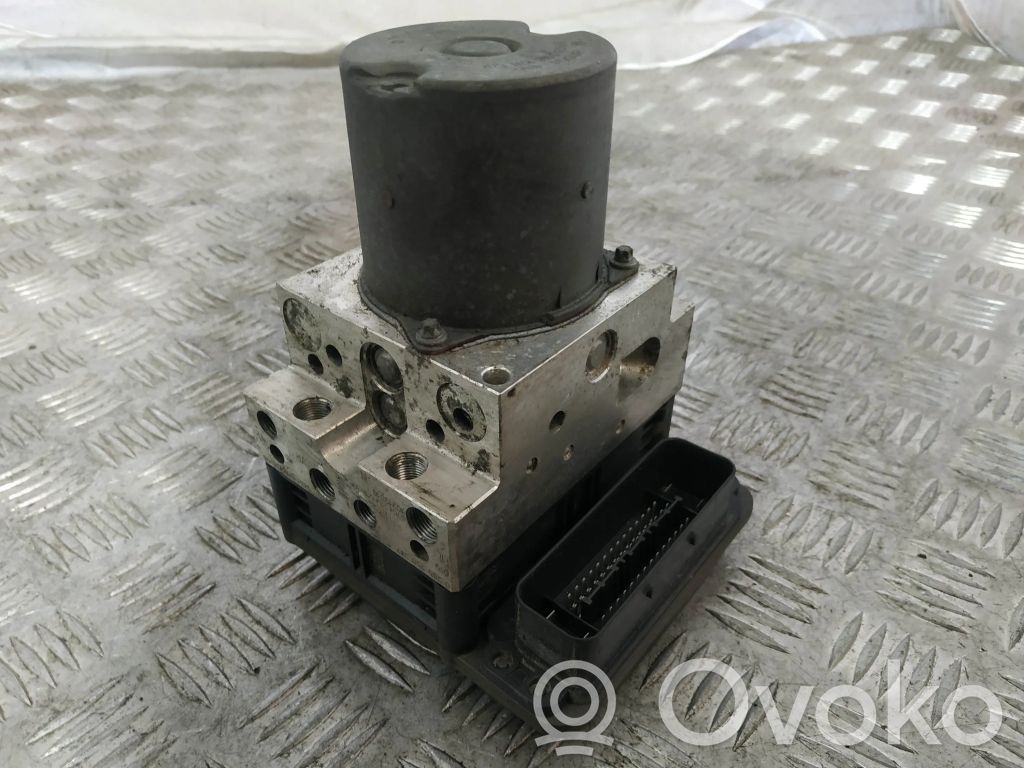 BMW X5 E70 ABS Pump 