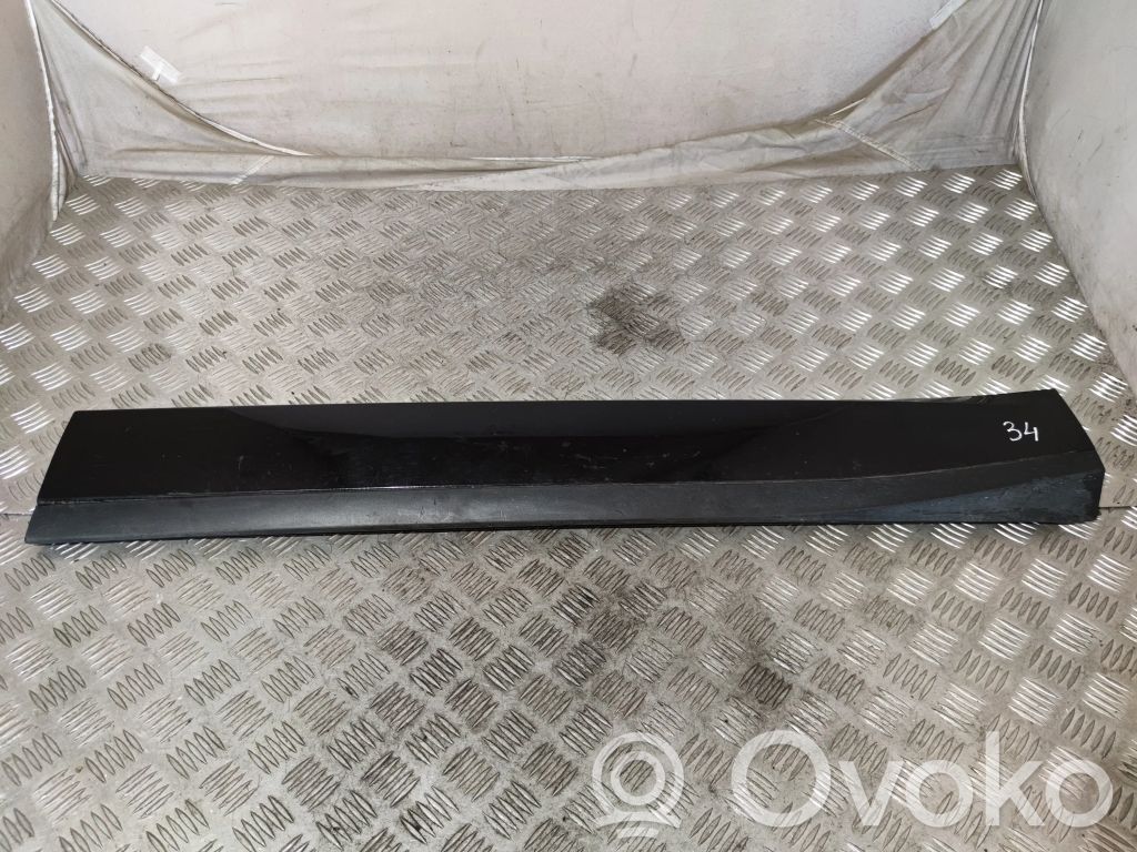 Jaguar E-Pace Etuoven lista (muoto) 