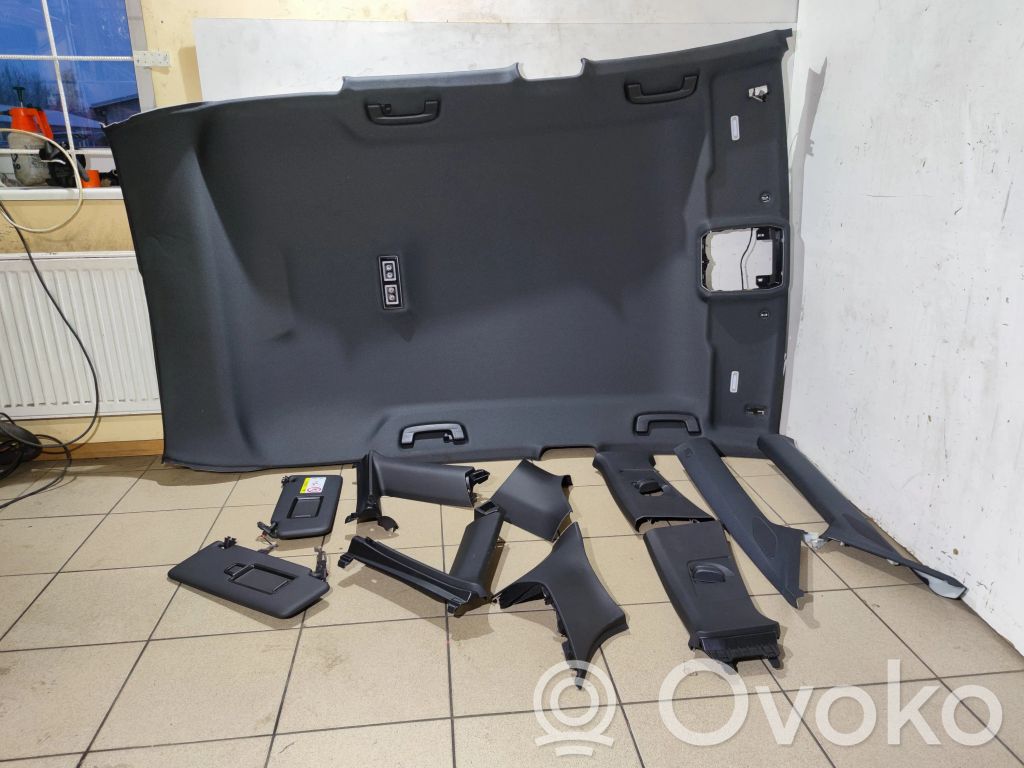 Audi Q4 e-tron Headlining set 