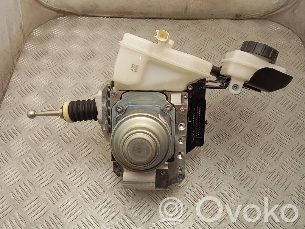 Volvo XC60 Brake booster 