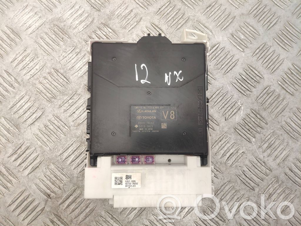 Lexus NX Module de fusibles 