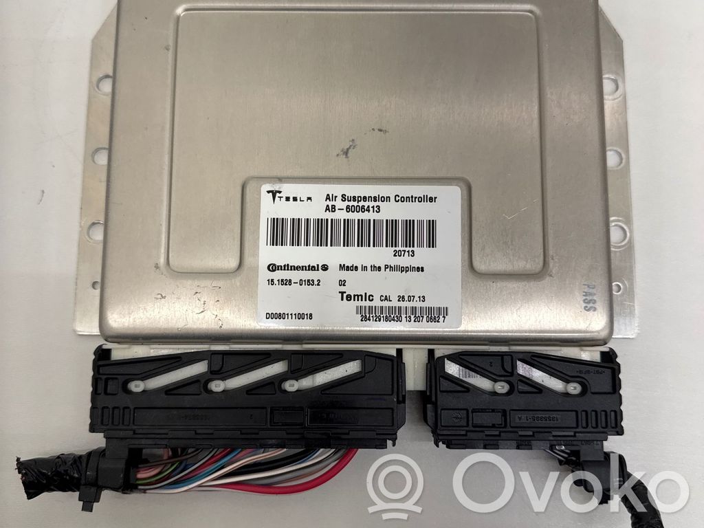 Tesla Model S Airbag control unit/module 