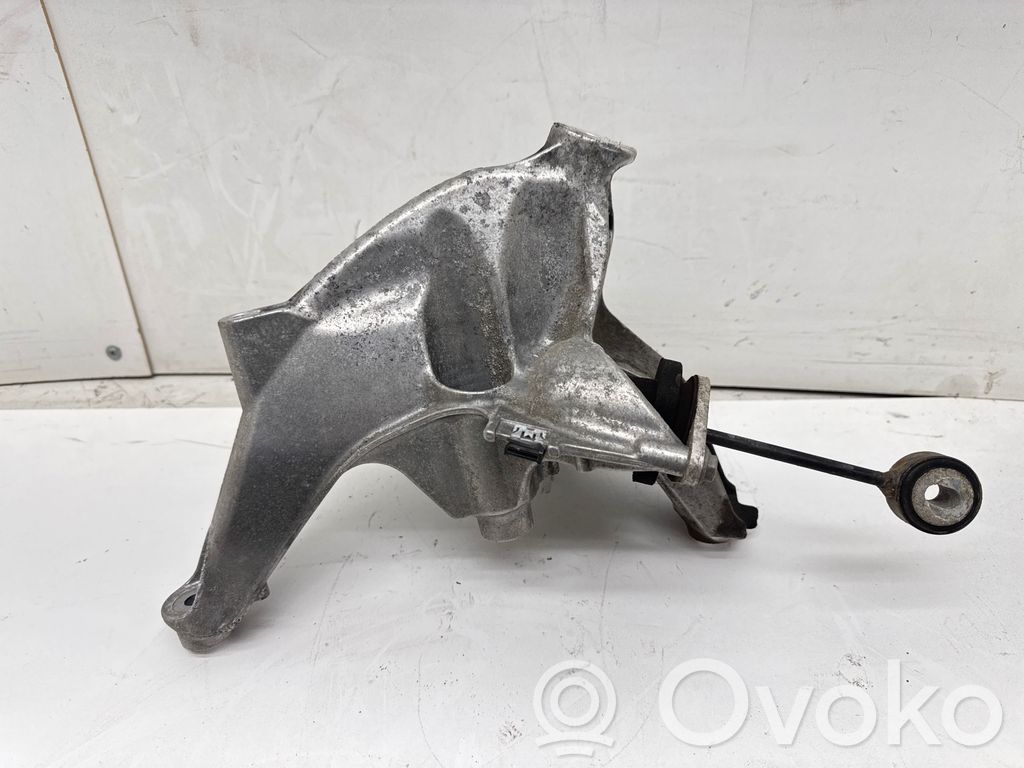 Audi Q5 SQ5 FY Engine mounting bracket 