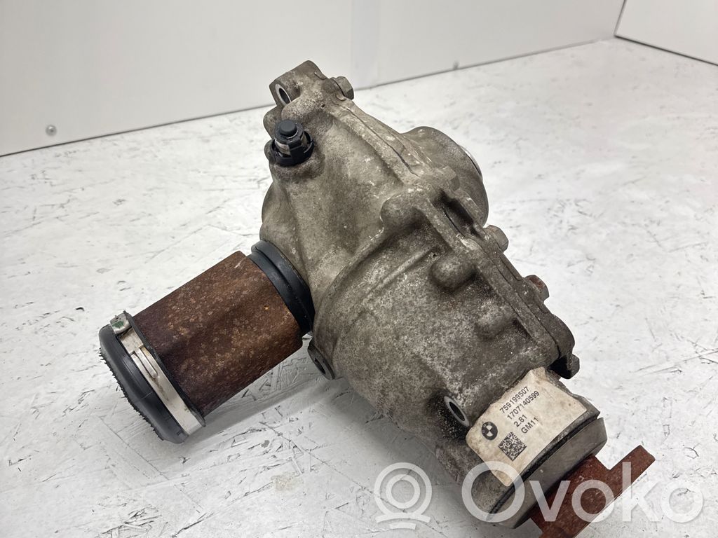 Mechanizm różnicowy przedni / Dyferencjał   759199507