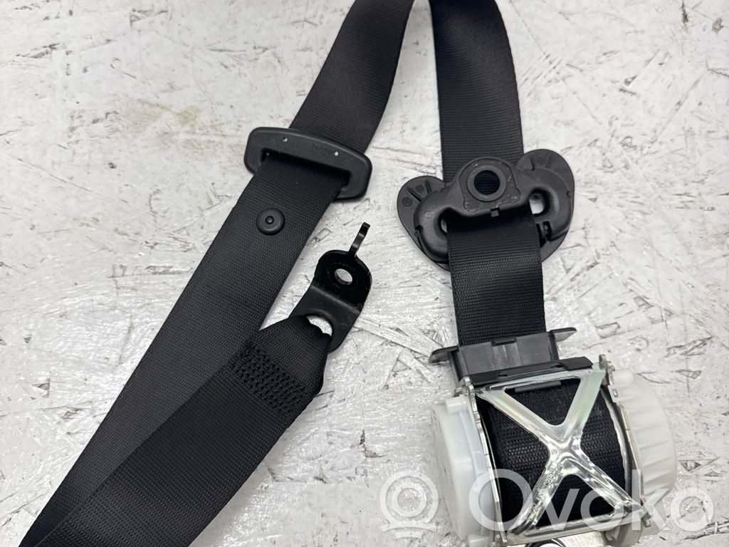 BMW 2 F22 F23 Saugos diržas priekinis 