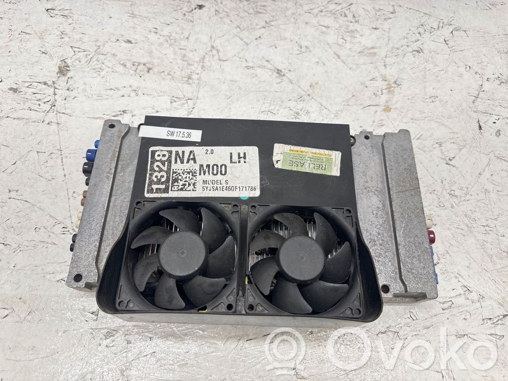 Tesla Model S Autres unités de commande / modules 