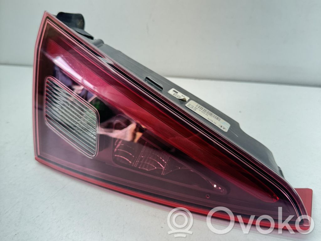 Alfa Romeo Giulia Takaluukun takavalot 