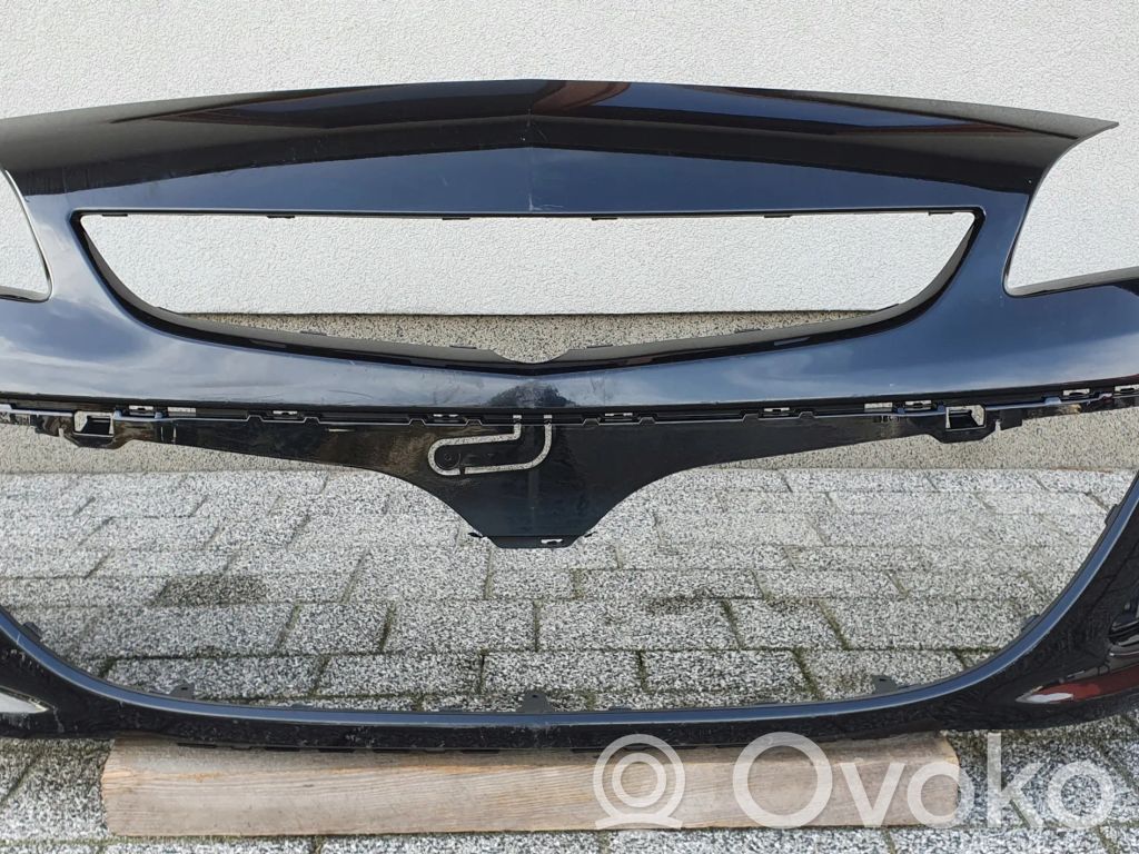 Opel Astra J Front bumper 