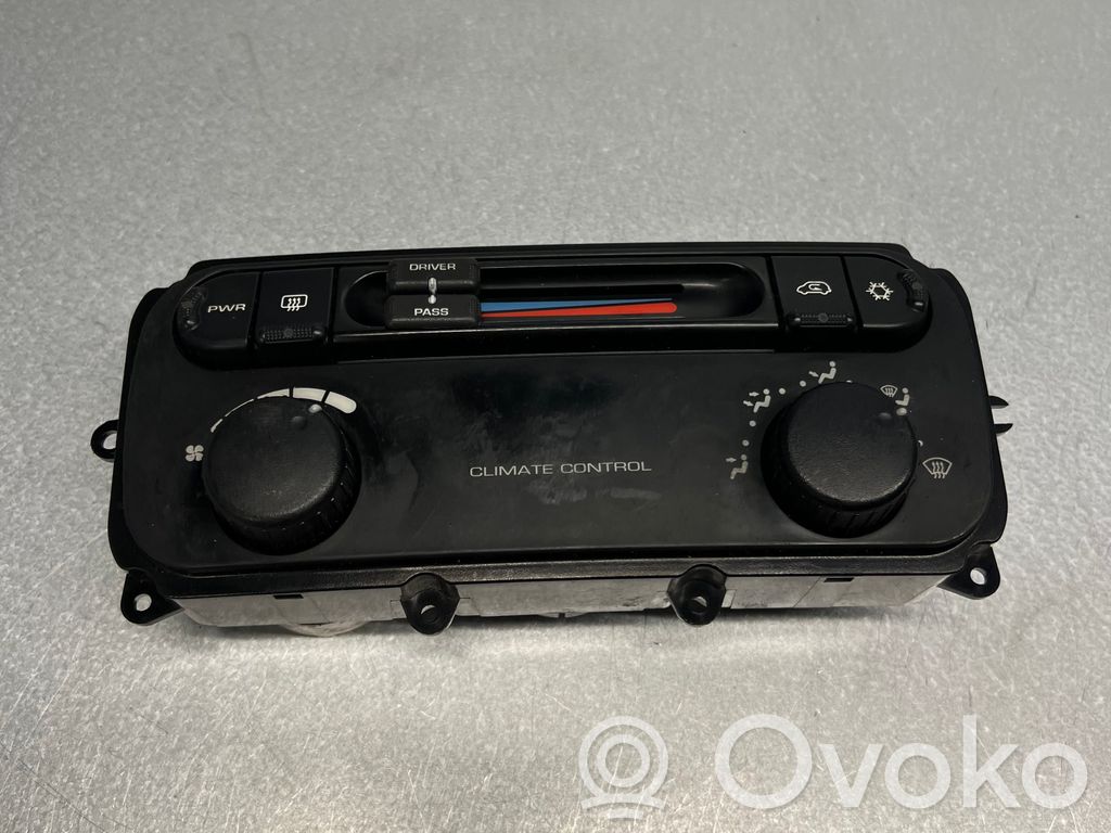 Chrysler Voyager Panel klimatyzacji / Ogrzewania 
