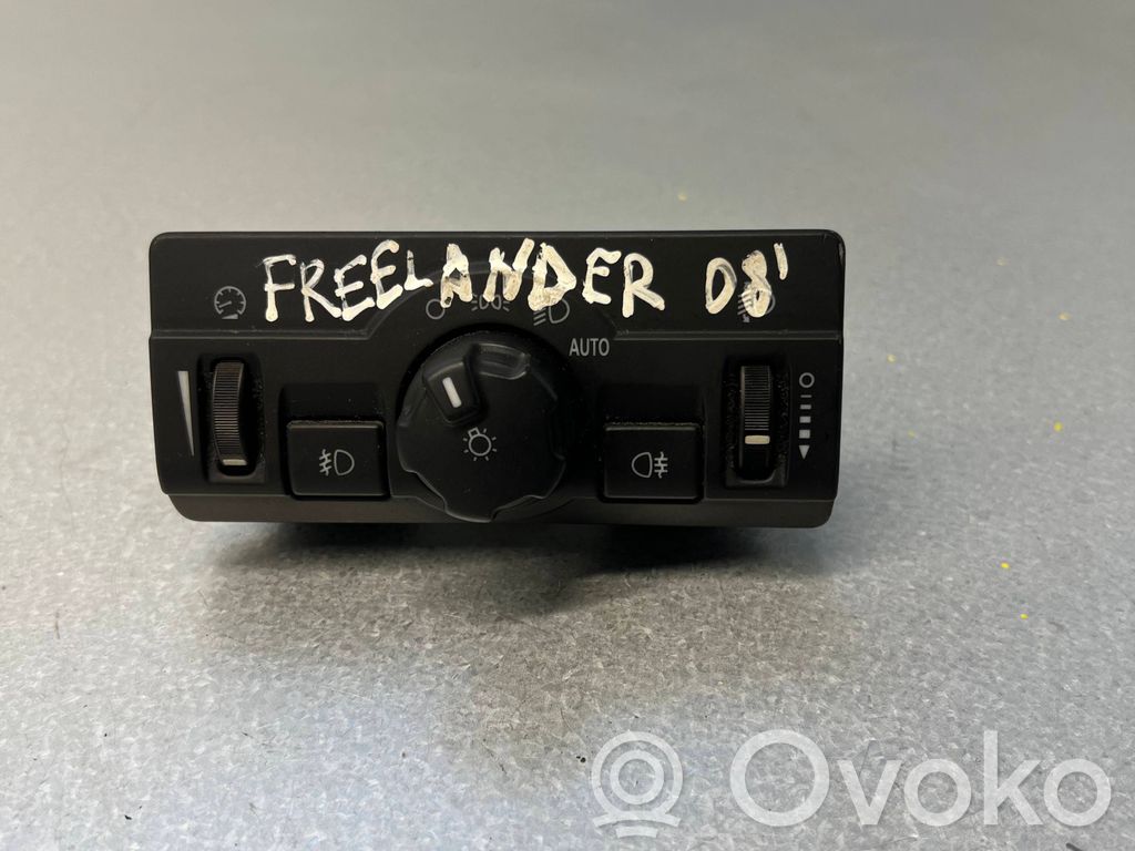 Land Rover Freelander 2 - LR2 Light switch 