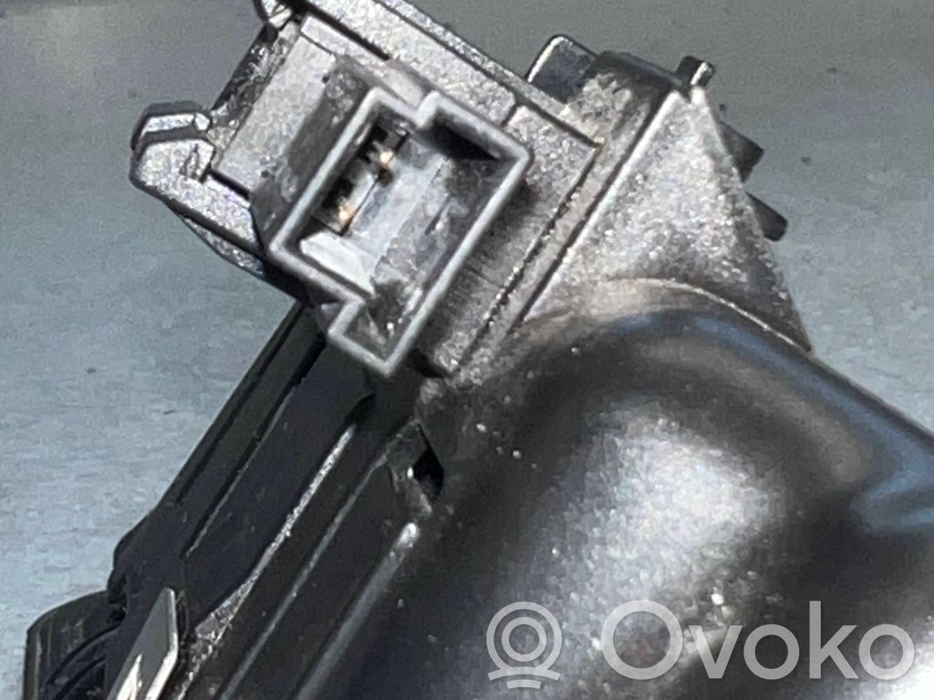 BMW 3 E92 E93 Tailgate release/open handle 
