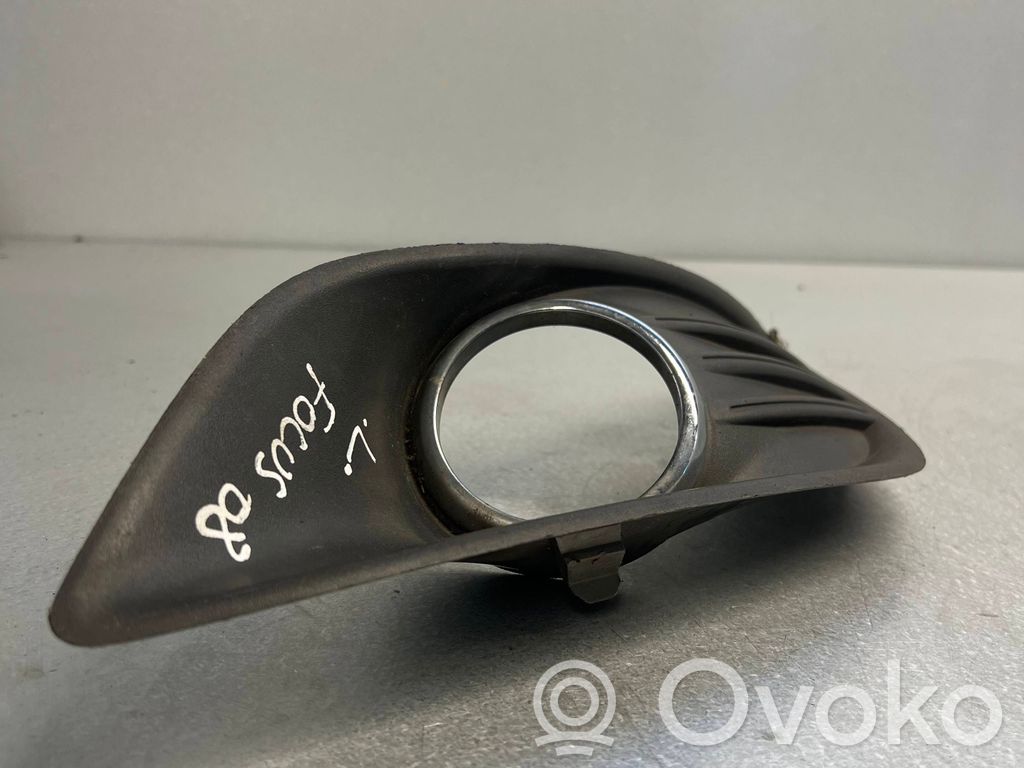 Ford Focus Etusumuvalon ritilä 