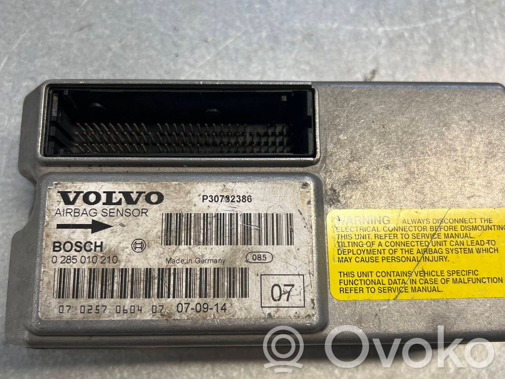 Volvo XC90 Sterownik / Moduł Airbag 