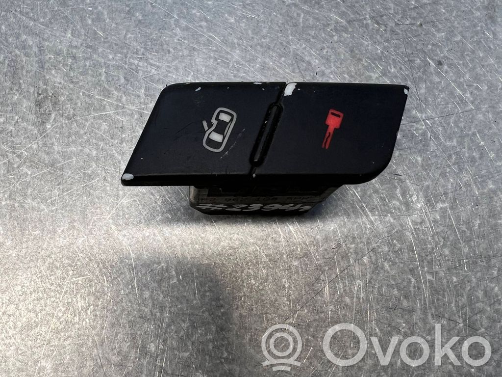 Audi A4 S4 B7 8E 8H Central locking switch button 