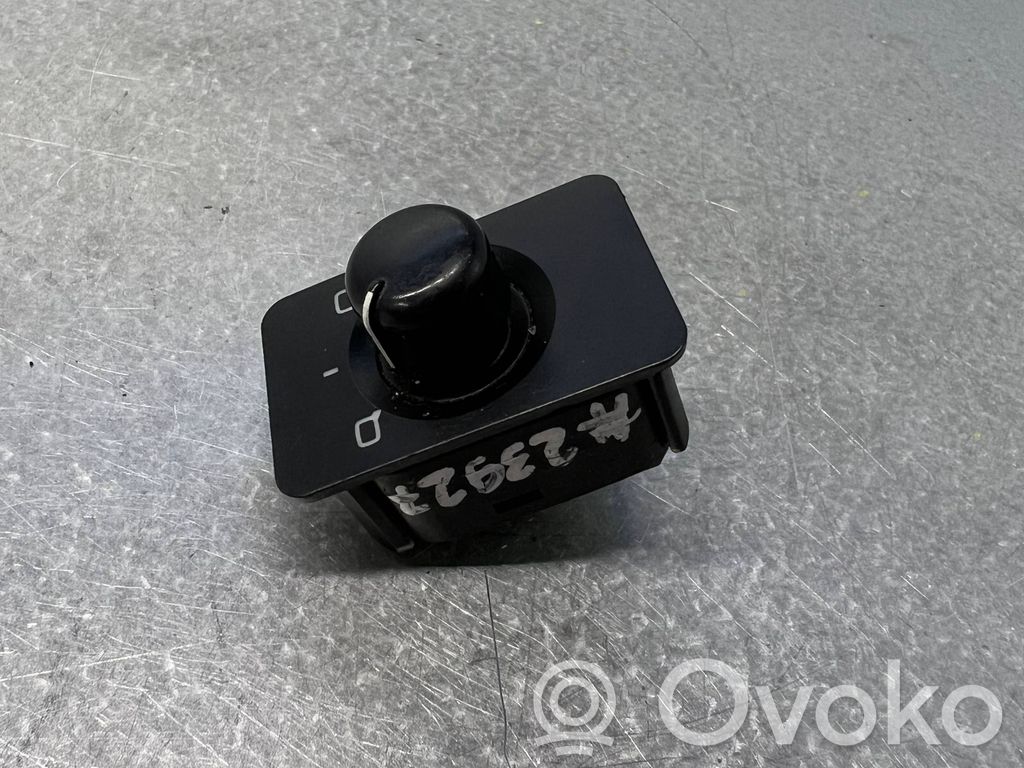 Audi A6 S6 C5 4B Wing mirror switch 