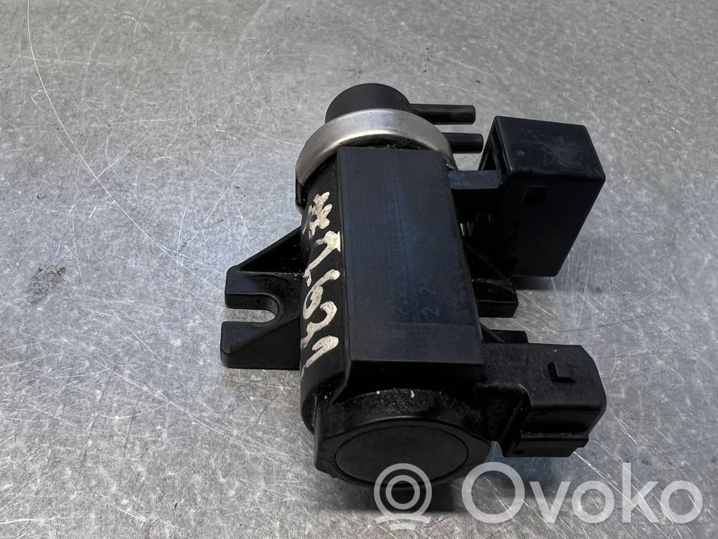 BMW 5 E60 E61 Solenoīda vārsts 