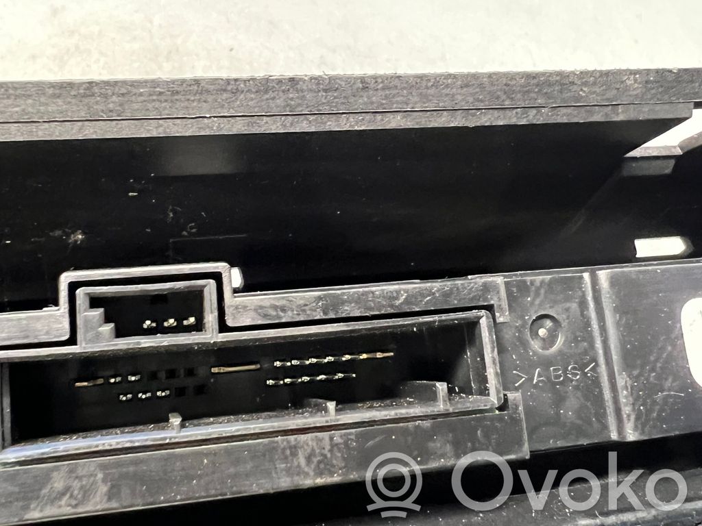 BMW 3 E46 Jungiklių komplektas 