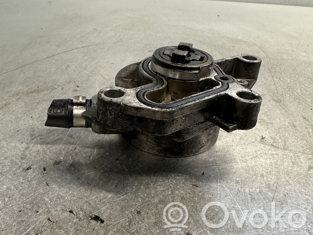 Volkswagen Golf IV Pompa podciśnienia 