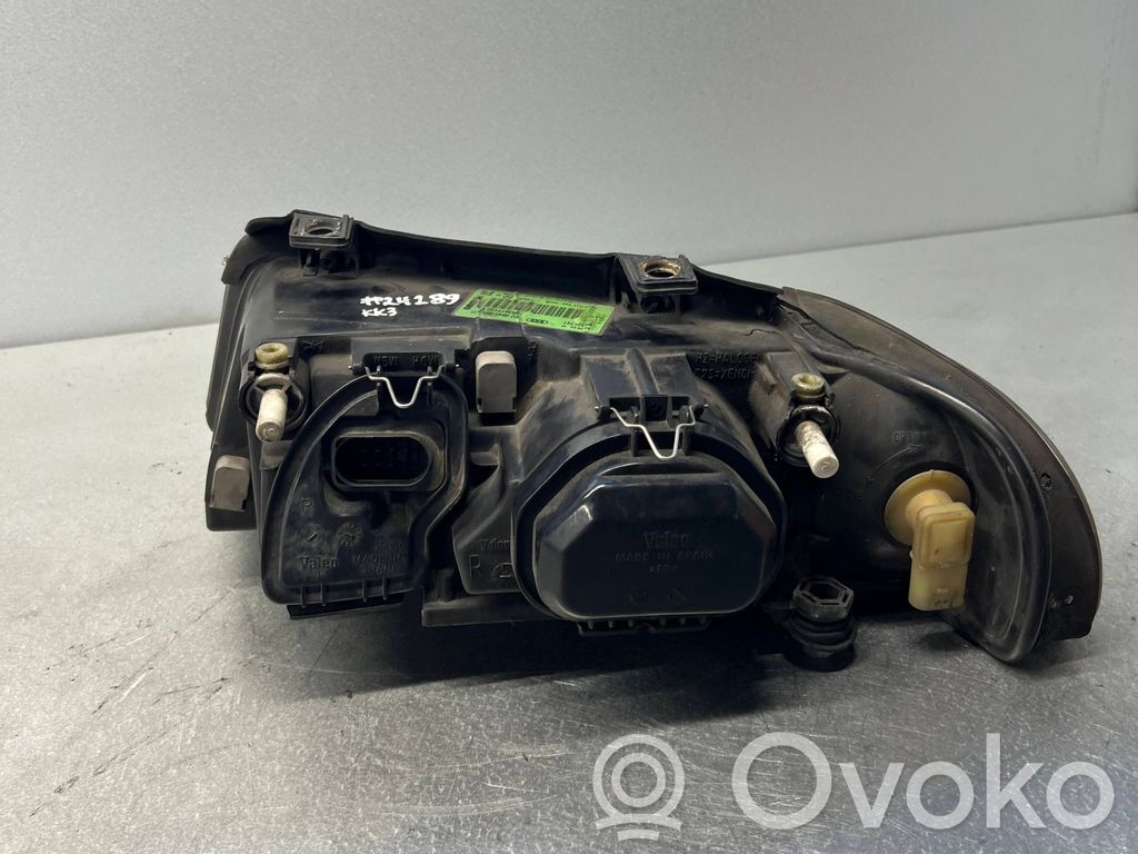 Audi A4 S4 B5 8D Scheinwerfer 
