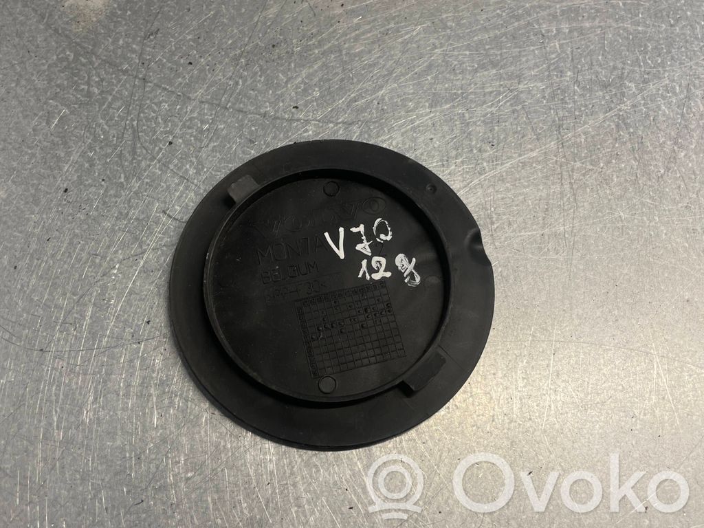 Volvo V70 Cita veida dzinēja nodalījuma detaļa 