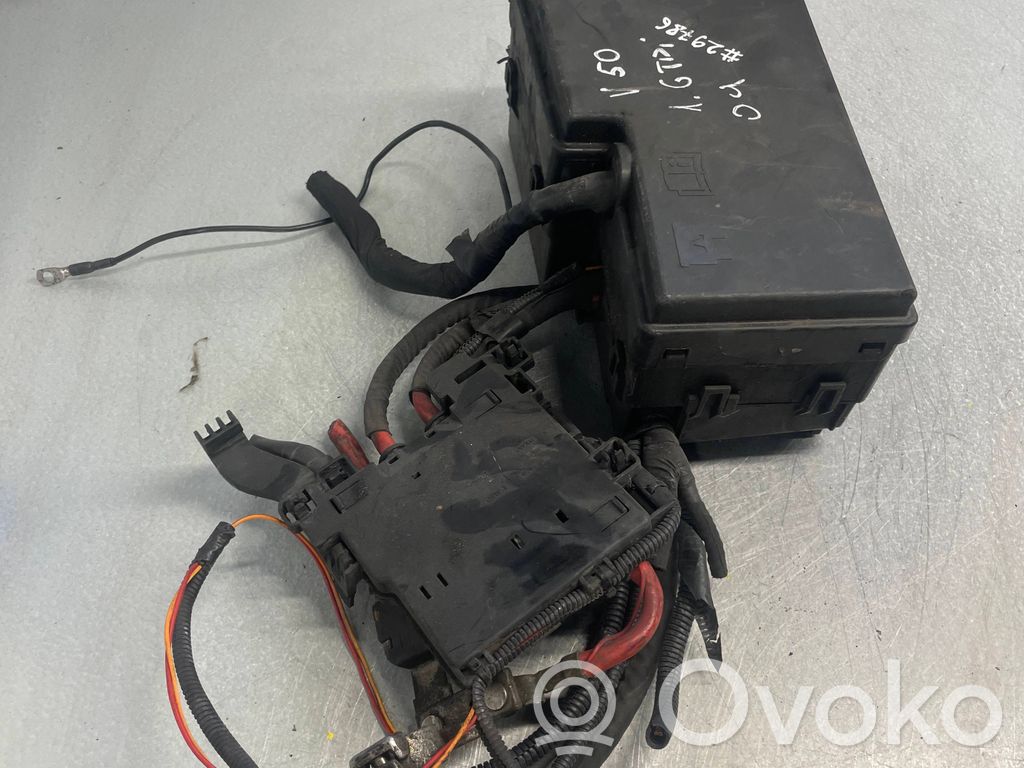 Volvo V50 Sulakemoduuli 