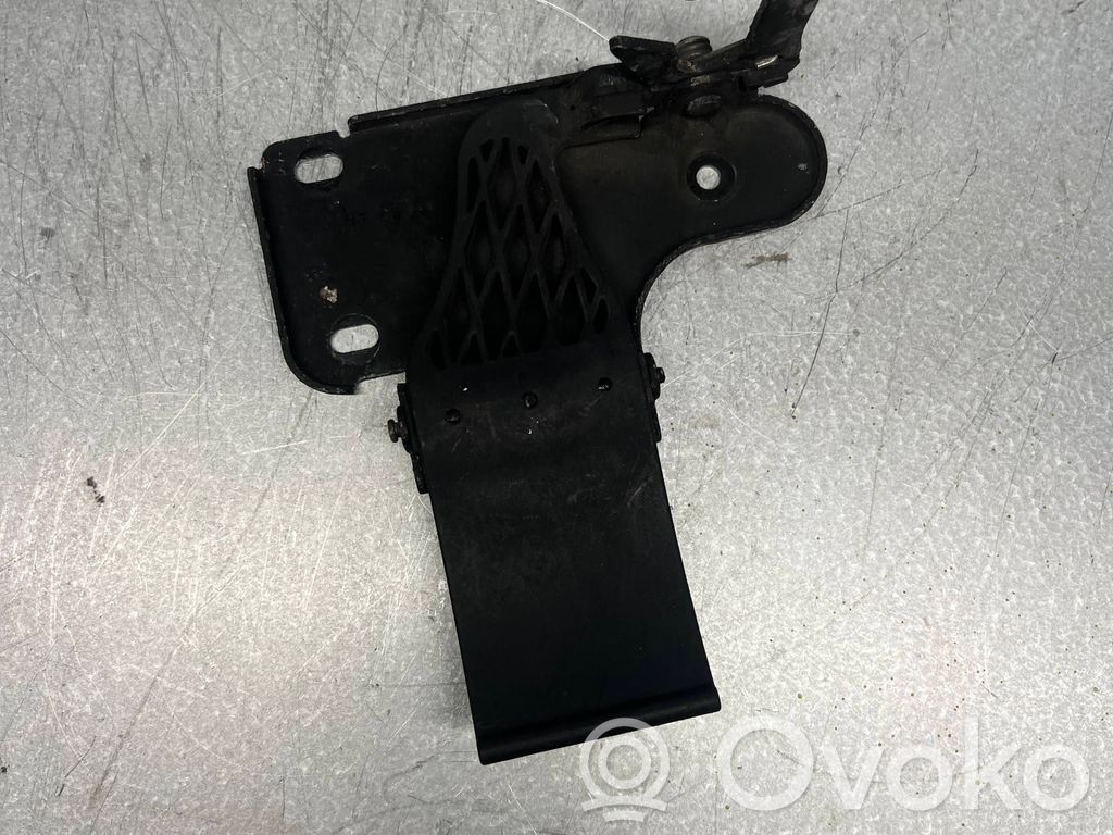 Audi A8 S8 D3 4E Kilpa variklio dangčio spynos 