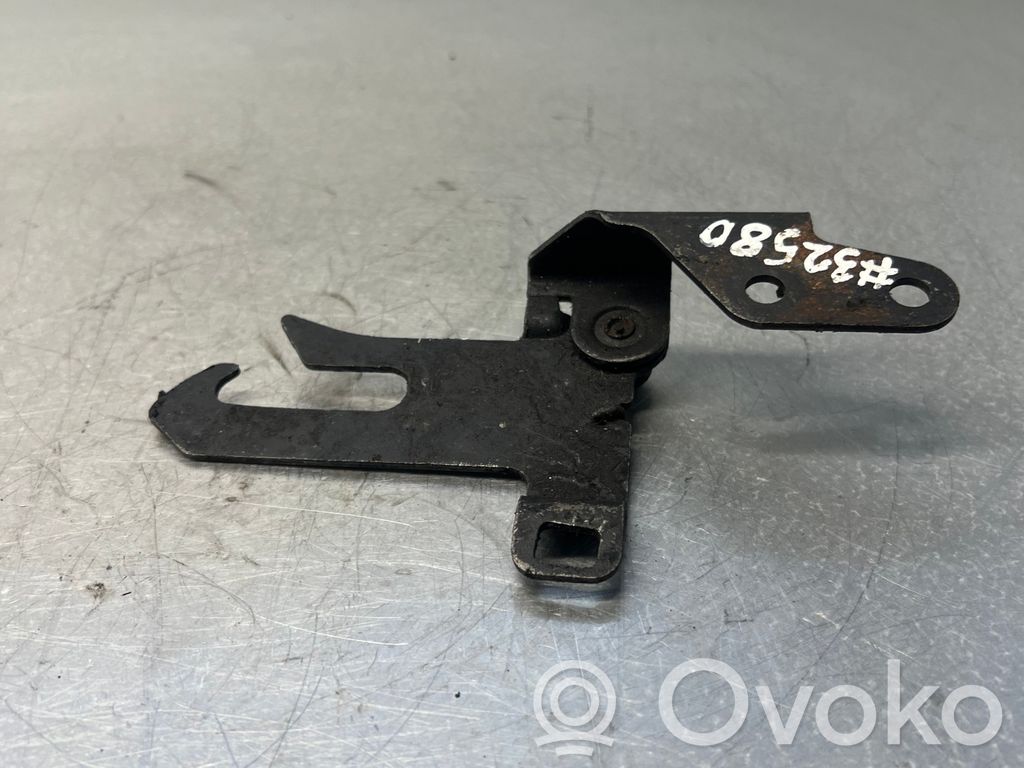 Volvo XC90 Engine bonnet/hood lock/latch loop/hook 