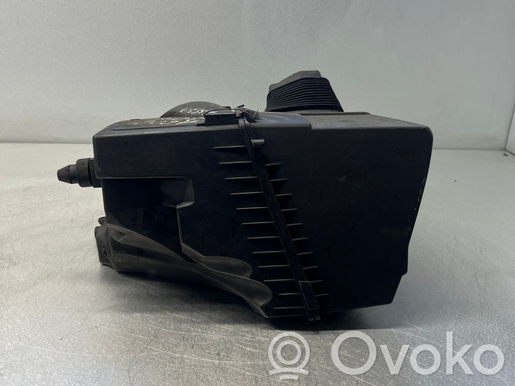 Audi A4 S4 B7 8E 8H Luftfilterkasten 