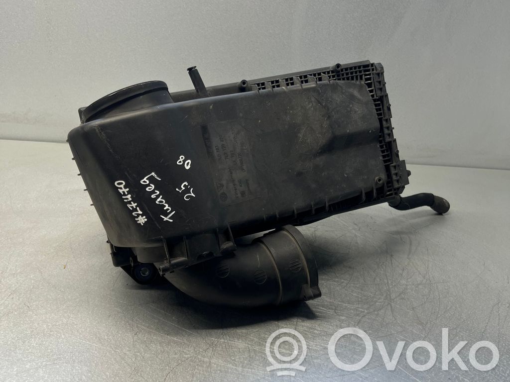 Obudowa filtra powietrza   7L6129607AE,7L6129607AE