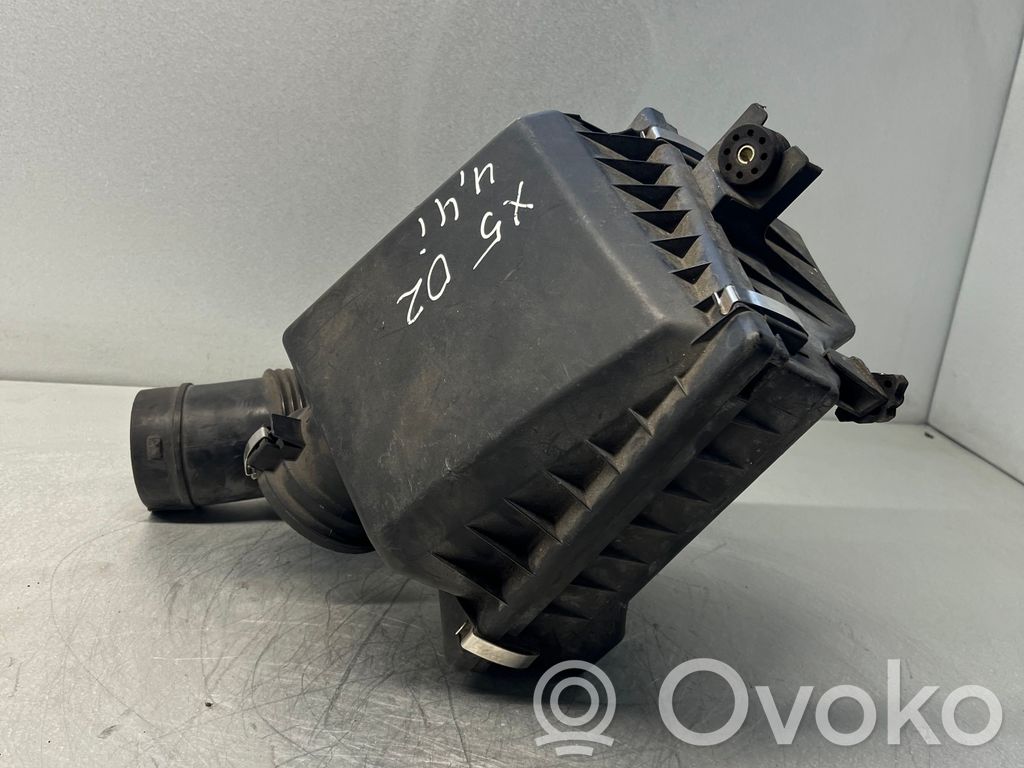 BMW X5 E53 Air filter box 
