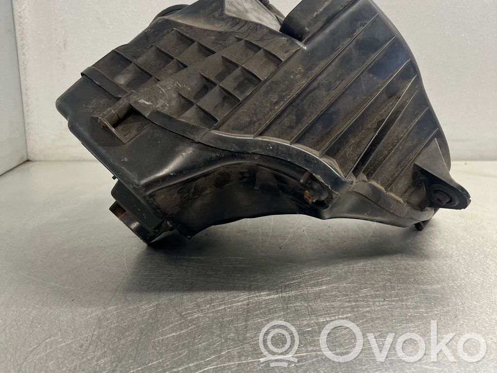 BMW 3 E90 E91 Air filter box 