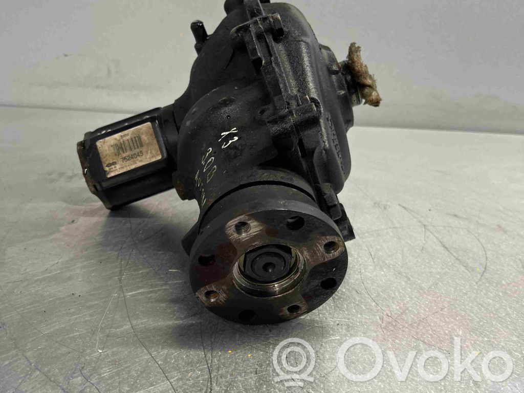 BMW X3 E83 Front differential 
