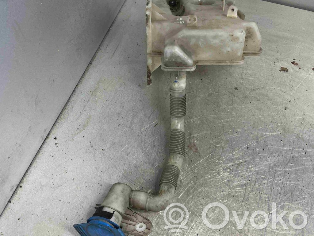 Volkswagen Golf V Depósito/tanque del líquido limpiaparabrisas 