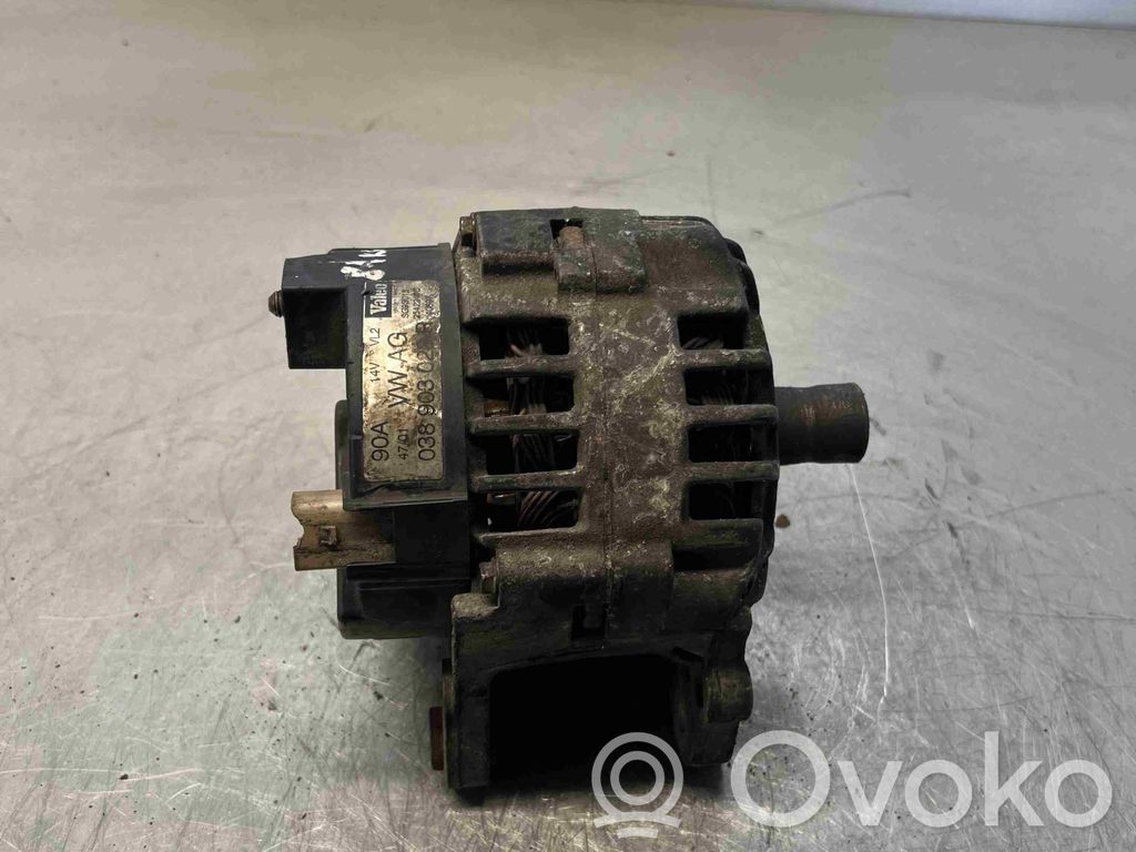 Volkswagen Golf IV Alternador 