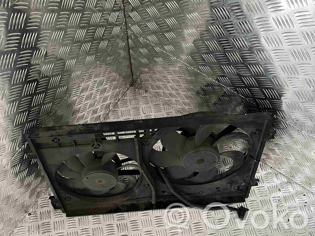 Audi TT Mk1 Elektrinis radiatorių ventiliatorius 