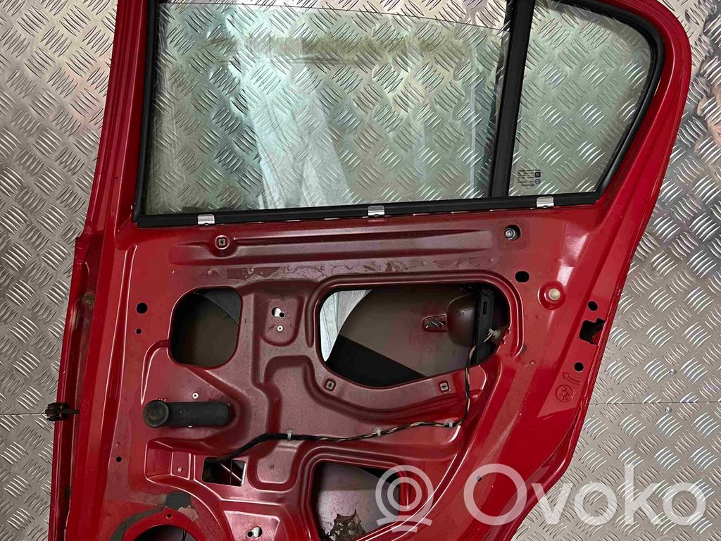 Opel Corsa D Galinės durys 