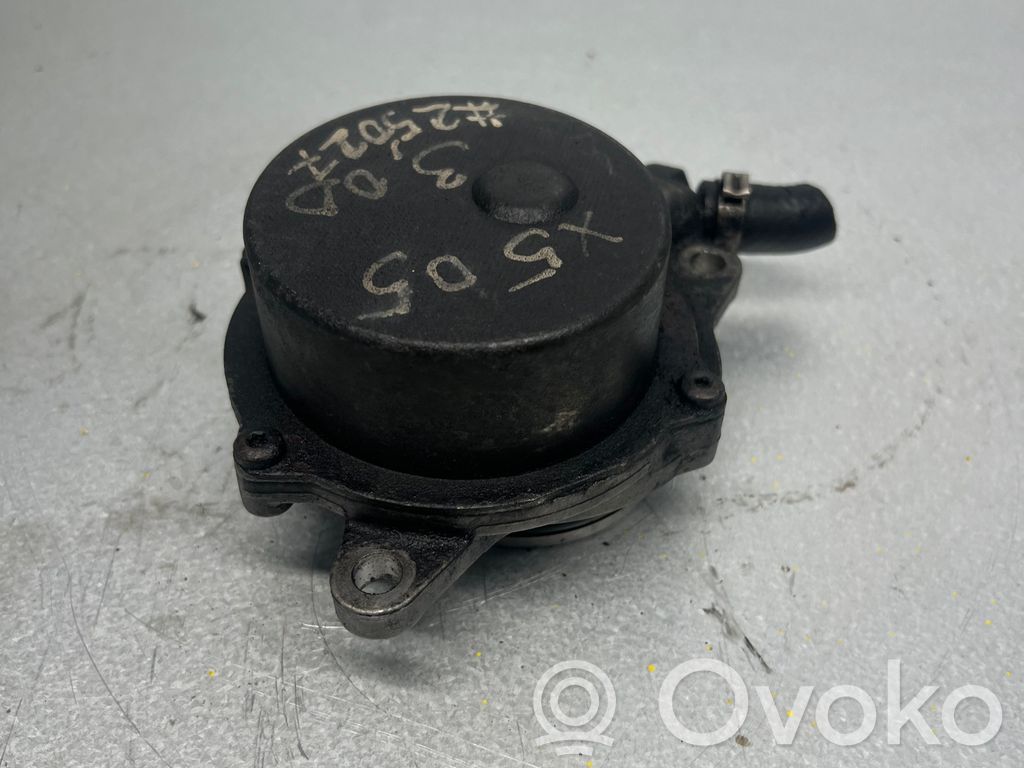Vacuum pump   D7787366C,D7787366C