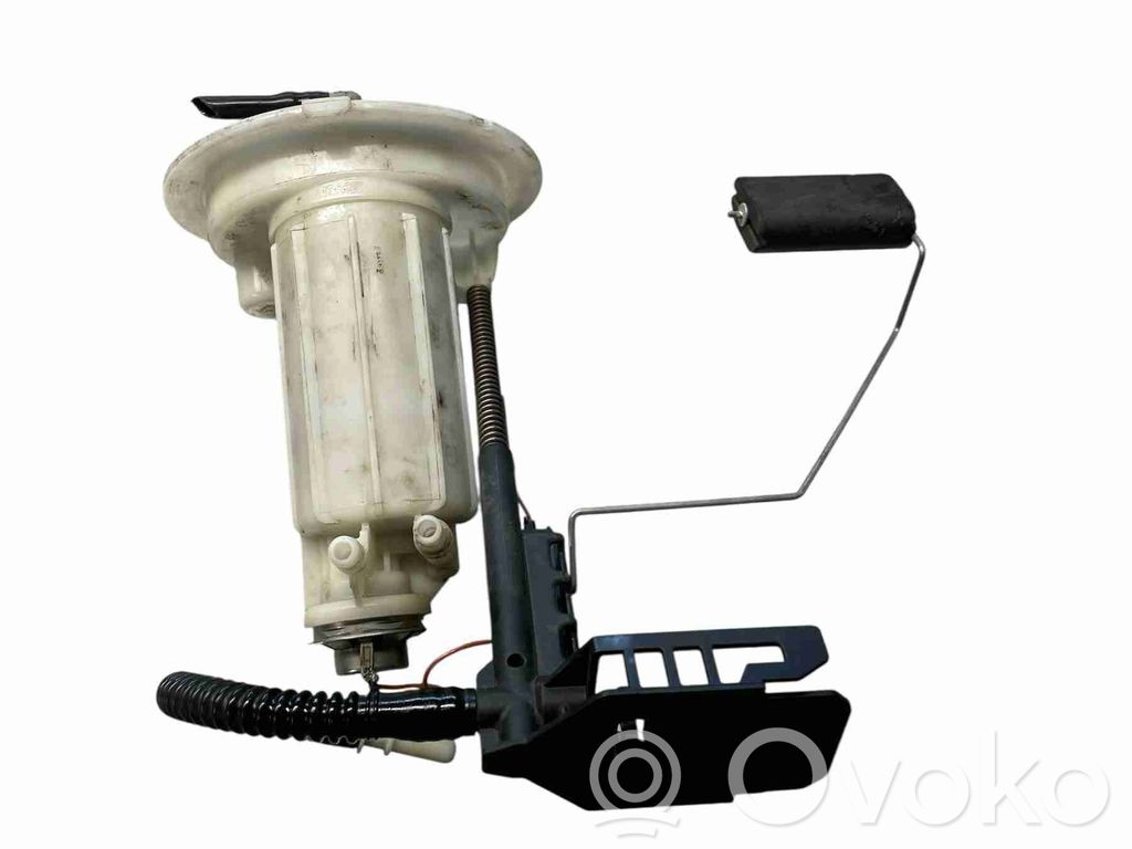 BMW 5 E60 E61 Fuel level sensor 