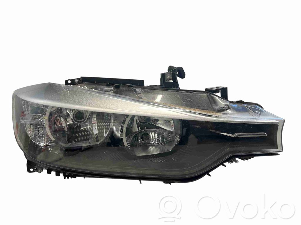 BMW 3 F30 F35 F31 Lampa przednia 