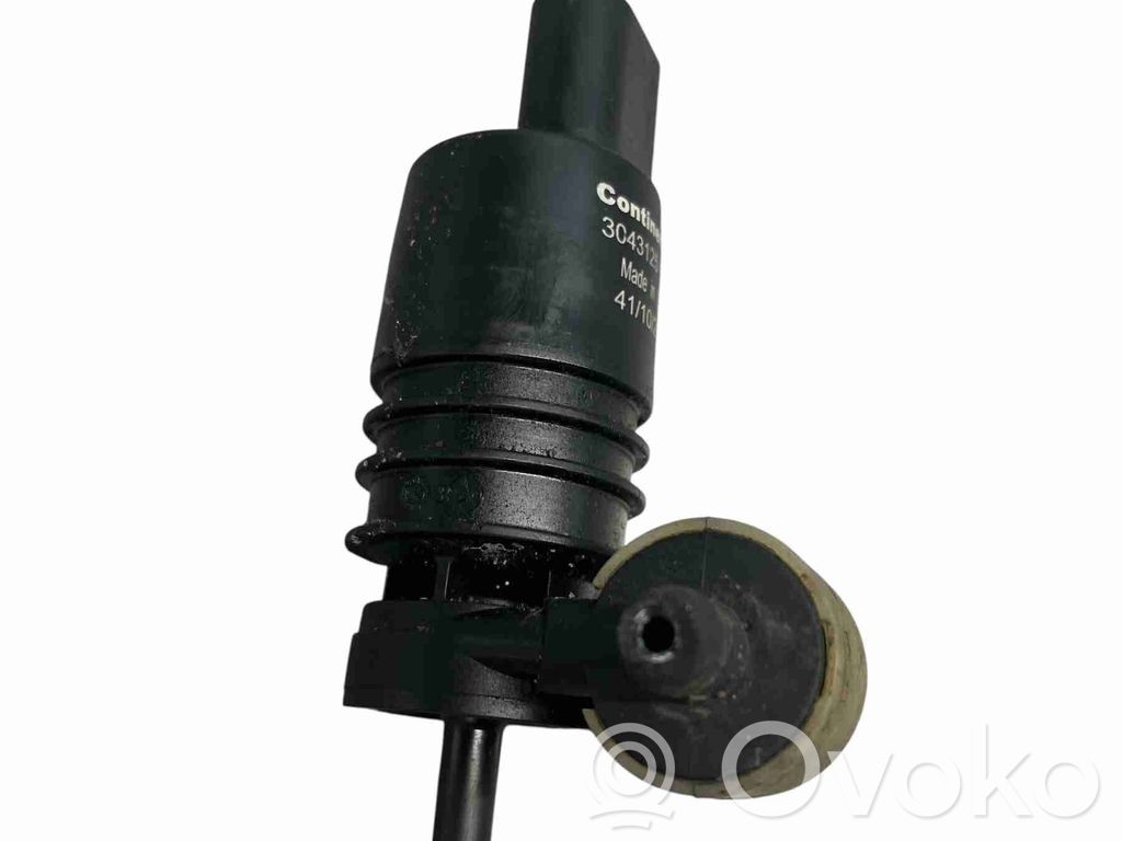 Mitsubishi Outlander Windshield washer fluid reservoir/tank 