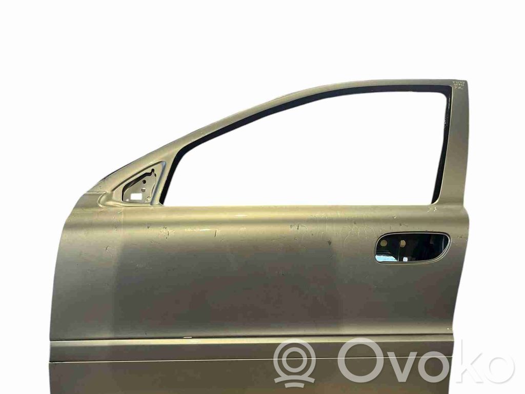 Volvo XC70 Priekinės durys 