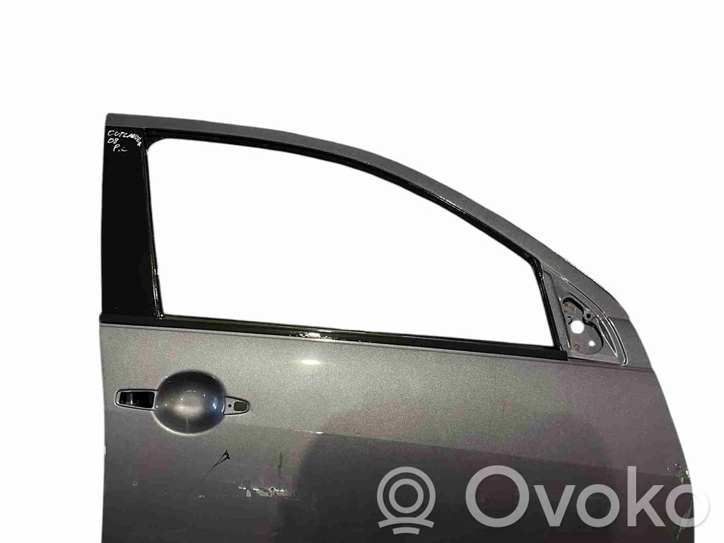 Mitsubishi Outlander Puerta delantera 