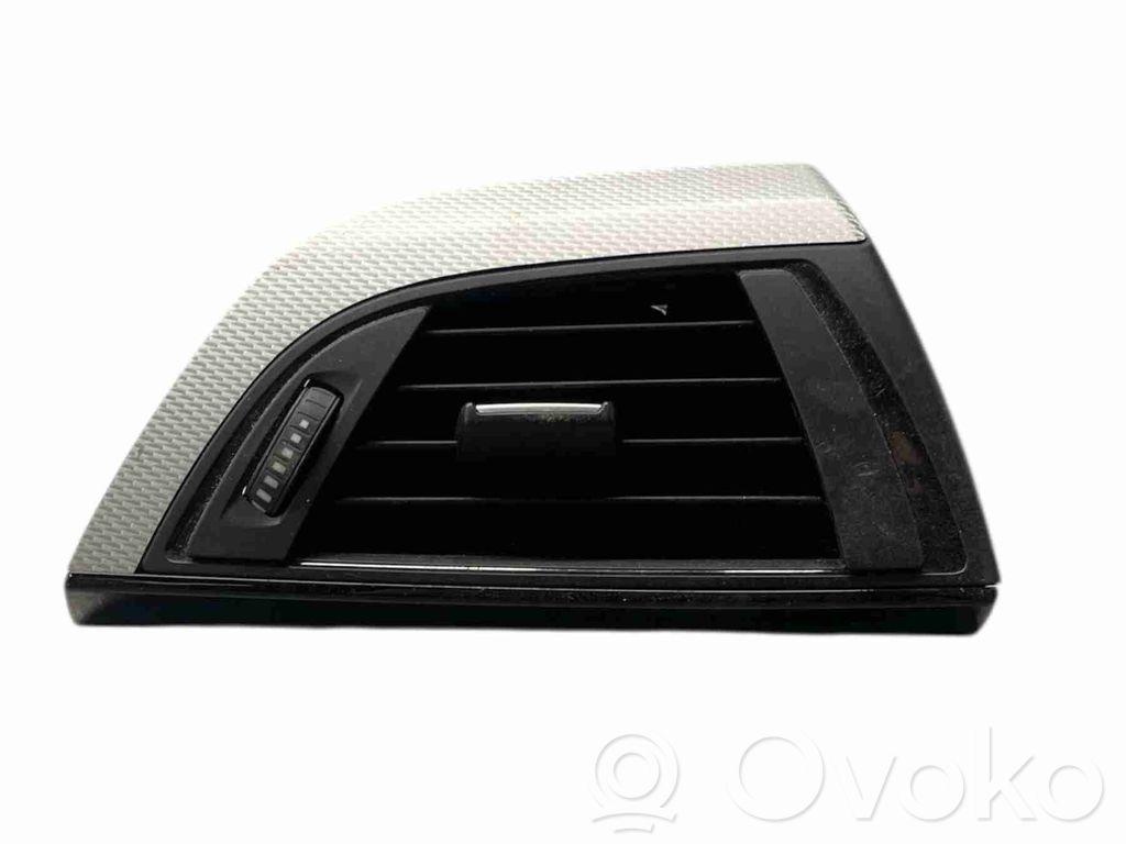 BMW 1 F20 F21 Rejilla de ventilación central del panel 