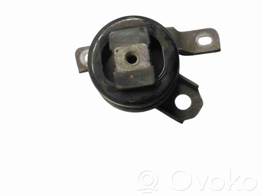 Volvo XC60 Engine mount bracket 